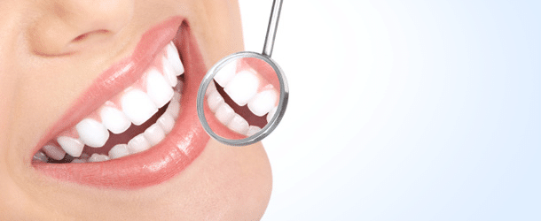 Comment prendre soin de mes implants dentaires Tunisie