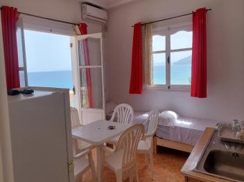 Appartement F2 à Ain El Turk