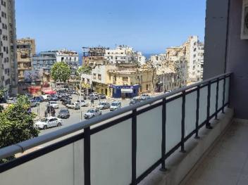 Bel f3 niché au cœur d'Oran 