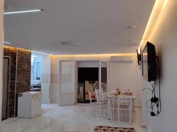 F3 très moderne à côté du parc zoologique elaouana