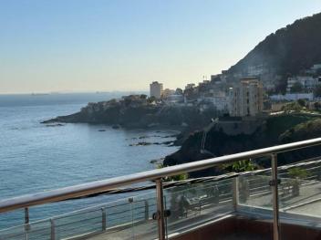 Appartement F2 avec une vue imprenable sur mer 