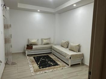 Location par nuitée Luxueux appartement f3 mostaga