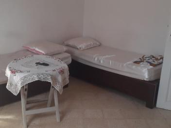 Location par nuitée d'un étage de villa F2