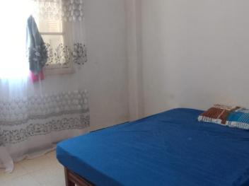 appartement F03 en plein centre ville de bouharoun