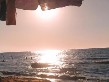 appartement F03 en plein centre ville de bouharoun