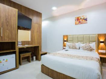 HOTEL HNR