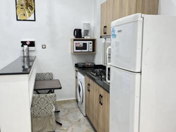  Location d un T2  dans un niveau de villa