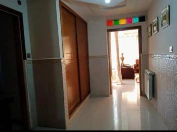 F2 bien meublé location par jour chapuis Annaba 