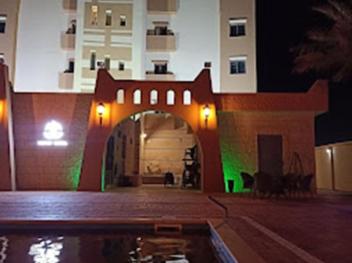 Grouz Hotel
