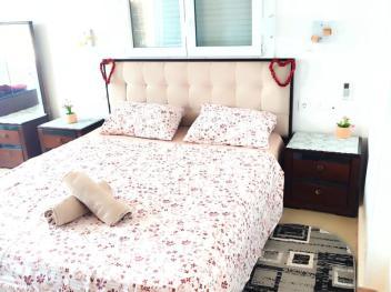 Très joli F3 avec vue sur mer à seulement 1h d'Alg