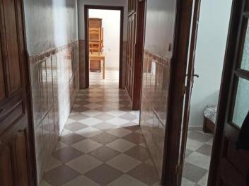 F2 et f3 bien équipé a jijel