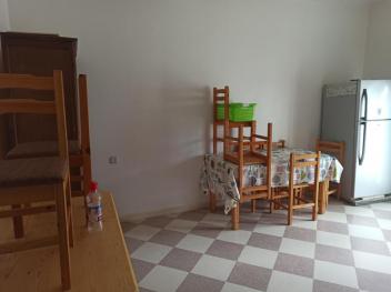 F2 et f3 bien équipé a jijel