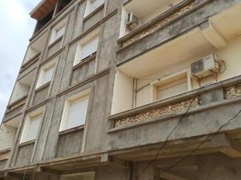 F2 et f3 bien équipé a jijel