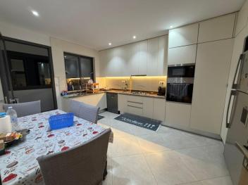 APPARTEMENT 2 EME ETAGE 