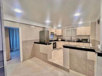 F2 proche Mer et Aéroport à Bordj El Kiffan