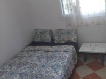 F 2 pour location a Delys