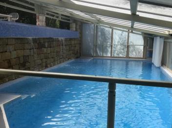 Une villa F4 avec piscine et vue sur mer
