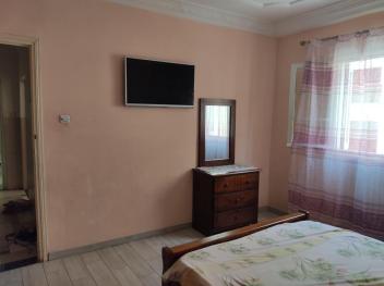  F3 équipe  dans une résidence calme yasmine 2 ora