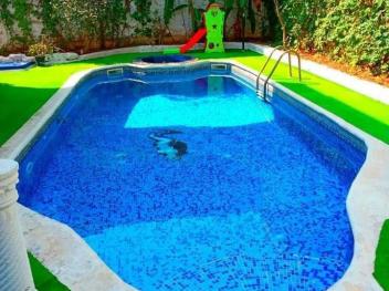 Luxueuse Villa avec piscine à Ain El Turk