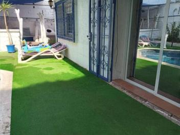 Luxueuse Villa avec piscine à Ain El Turk