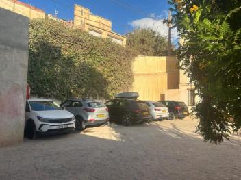 Studio avec une grande terrasse vue sur mer 