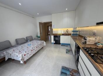 APPARTEMENT 4 EME ETAGE 