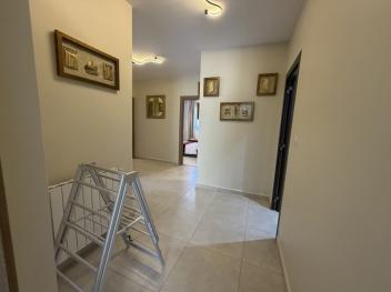 APPARTEMENT 4 EME ETAGE 