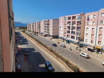 T4 ai bord de la mer à tipaza