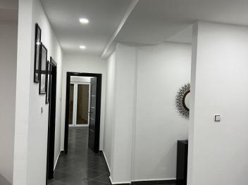 Appartement neuf et moderne pieds dans l'eau