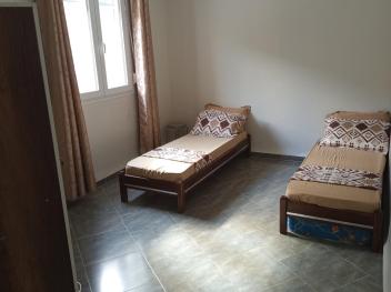 Appartement avec une grande terrasse vue Sur mer.