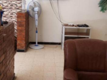 niveau de villa situe au centre ville