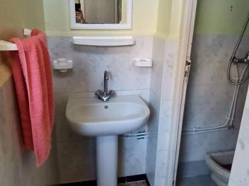 F2 meublé au rez-de-chaussée