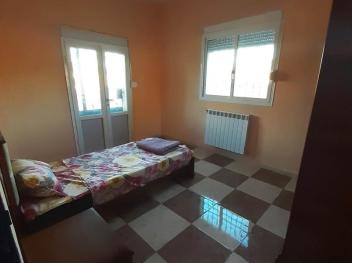 Villa de 3 étage prés de la plage de Skikda