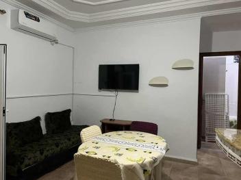 APPARTEMENT TYPE F2 DANS RESIDENCE CALME