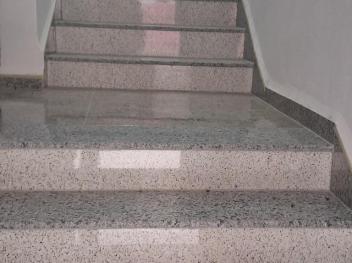 Maison spacieuse avec garage, un endroit calme et sécurisé 