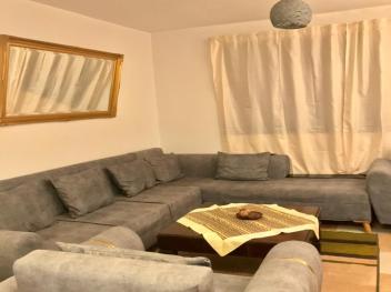 Tres jolie appartement avec jardin
