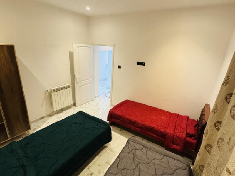 appartement F3 dans maison maison interne
