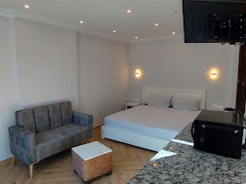 Hôtel Blador maison portes