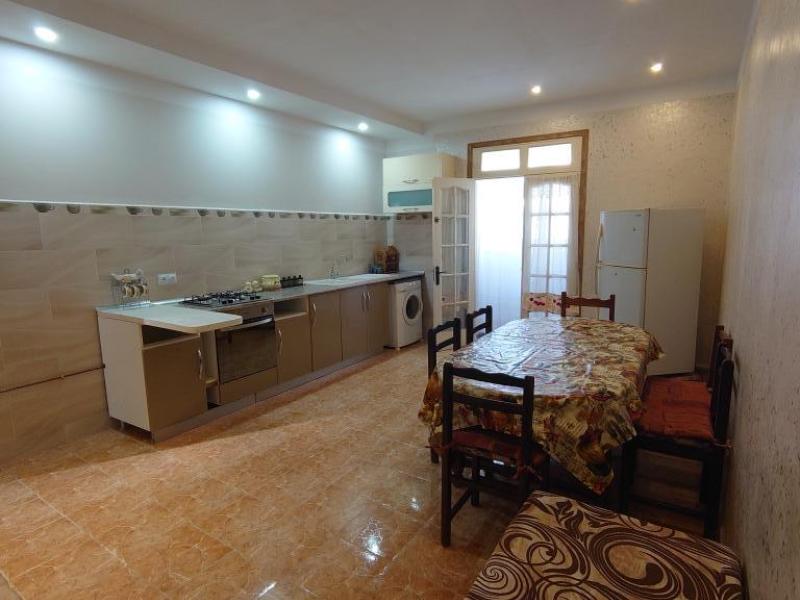 appartement niveau de Villa Résidence benchenie  maison portes