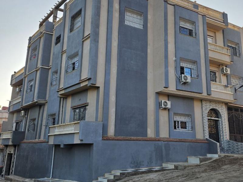 Appartements de vacances à louer – Idéal pour les familles . 0698635241  Chambres