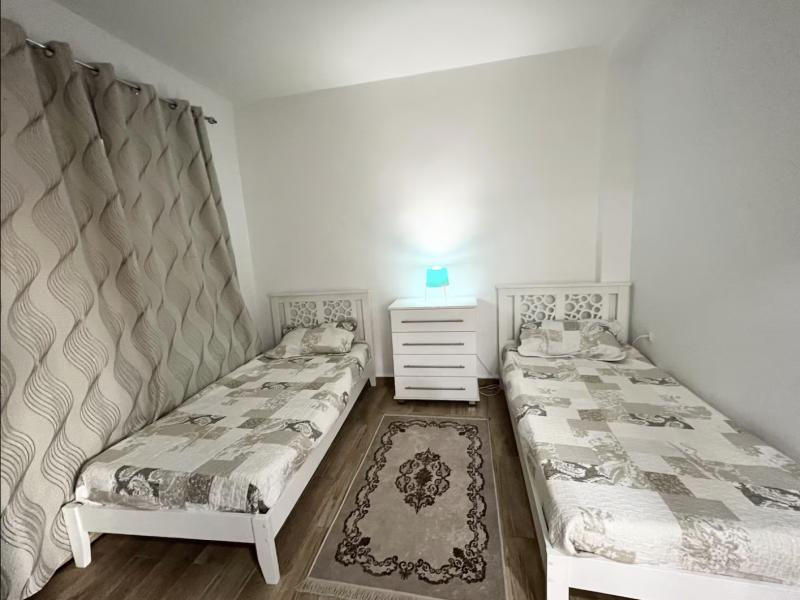superbe apartement centre ville Jijel maison portes