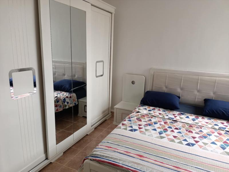 Apparemment a loué maison portes