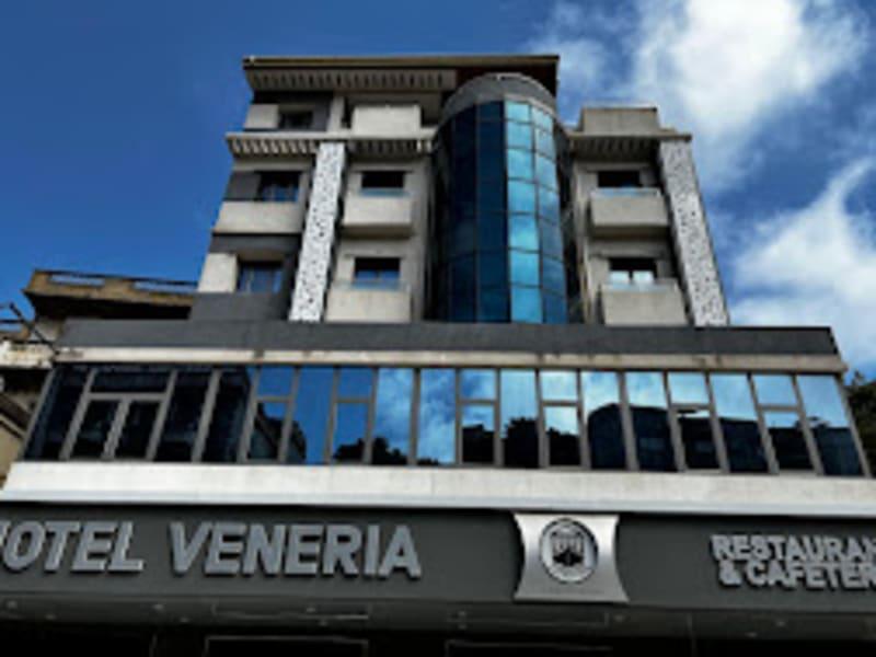 Vénéria Russicada Chambres