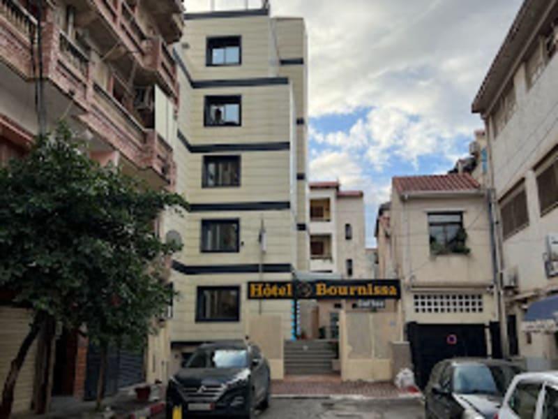 Bournissa Hotel Rouiba maison portes