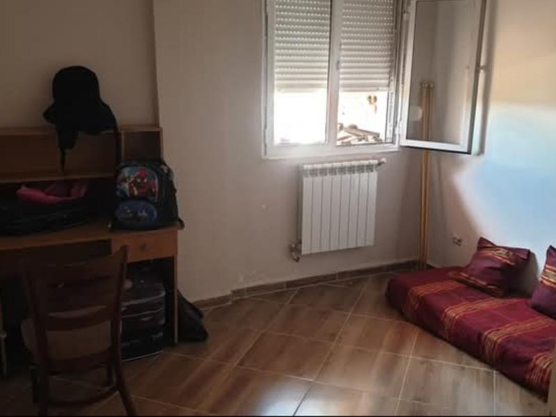 Appartement f4 tipaza maison portes