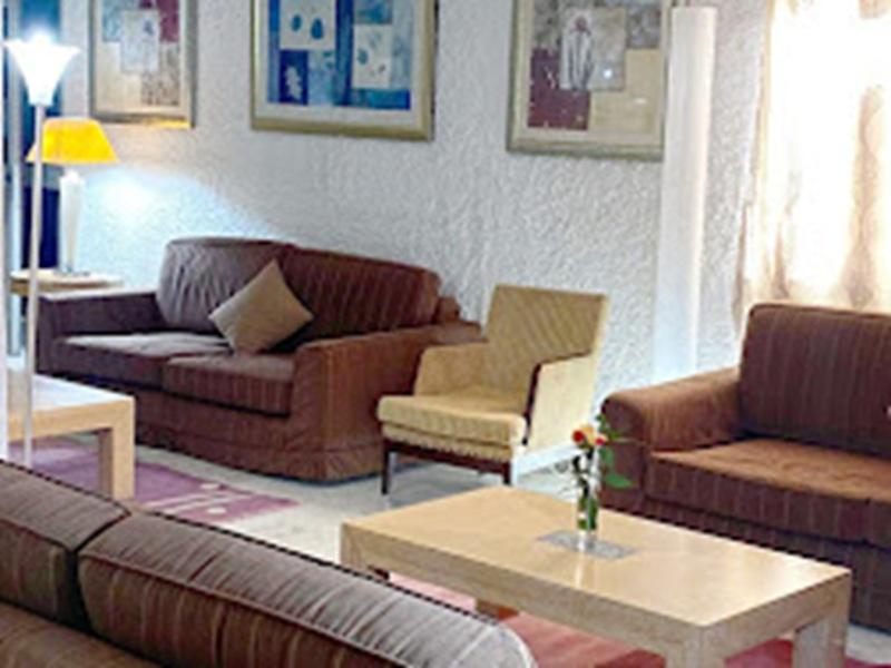 Hôtel Antar maison portes