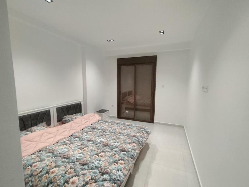 Appartement F3 avec terrasse à Elakid  Chambres 2