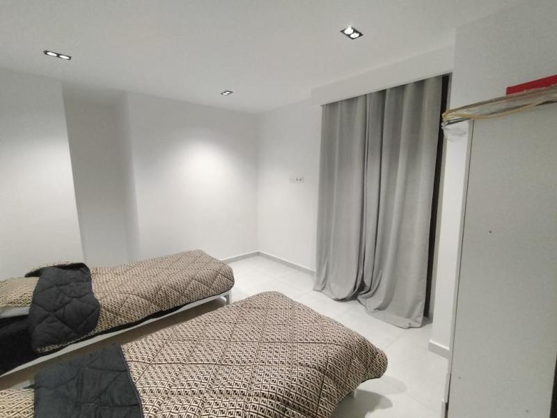 Appartement F3 avec terrasse à Elakid  maison portes