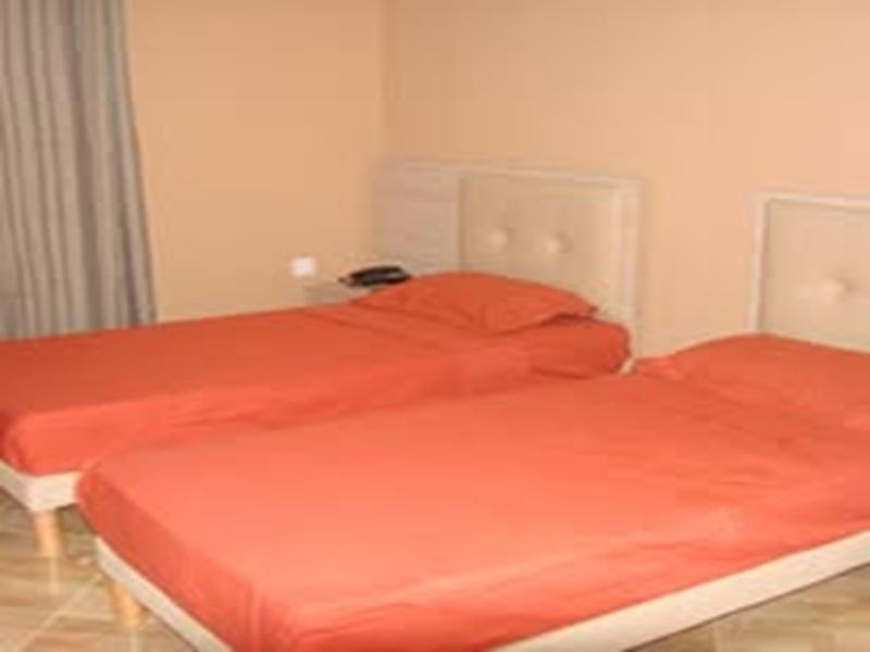 Hôtel Rania maison portes