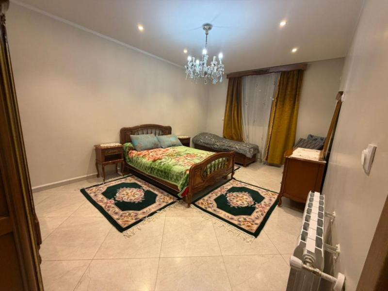 APPARTEMENT 2 EME ETAGE  Chambres 2